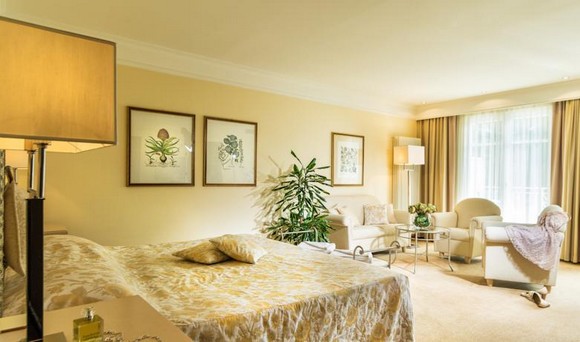 stanza villa eden580