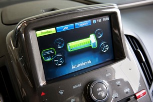 Opel_Ampera_305